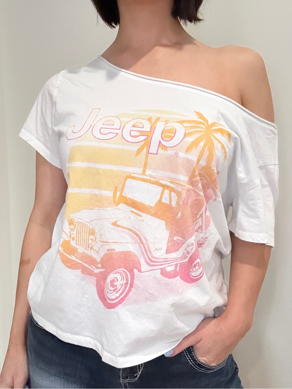 Jeep Off-The-Shoulder Tee Tropical Graphic L